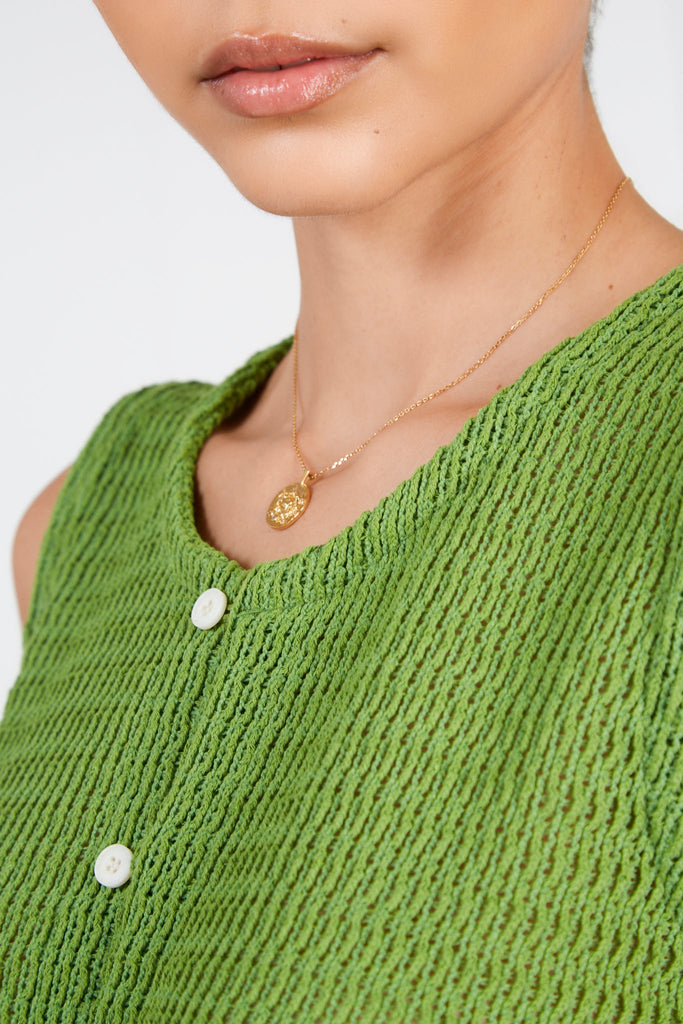 Green loose weave button front tank_5
