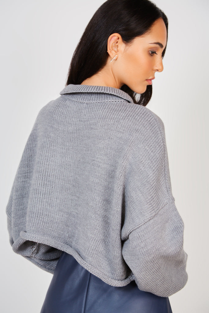 Grey button neck cropped wide jumper_2