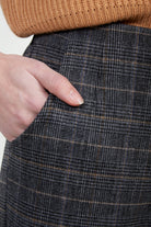 Grey smart checked wide leg trousers_4