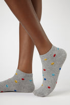 Grey tiny smiley face ankle socks_4