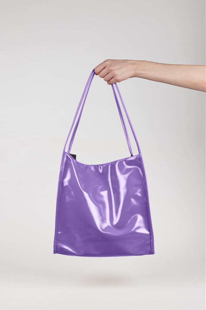 Lilac high shine PVC tote bag_4