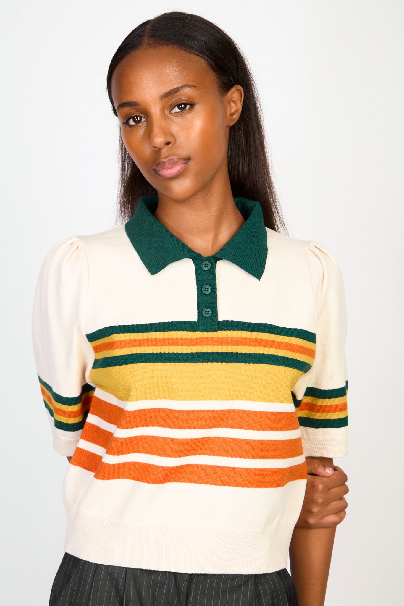 Ivory striped green collar knit tee_1