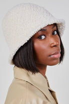 Ivory boucle bell shaped bucket hat_1