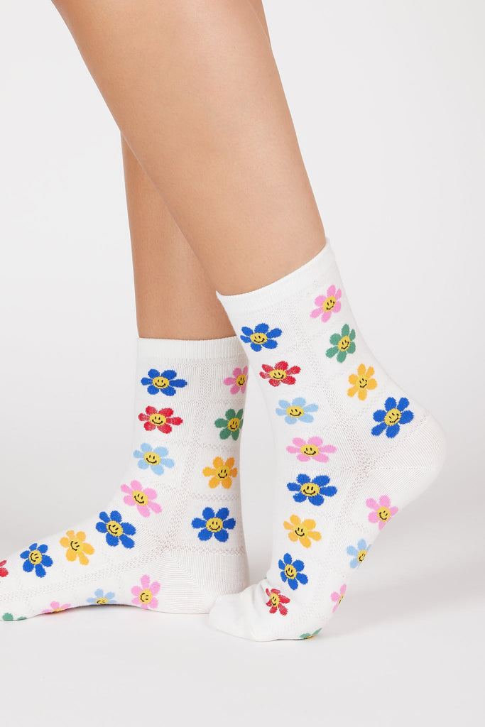Ivory bright floral daisy smiley face socks_1