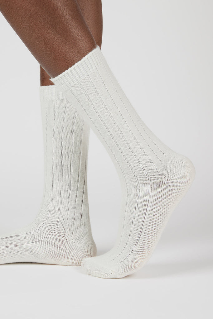 Ivory cashmere wool blend thick ribbed socks_1