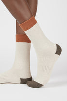 Ivory smooth tricolour block socks_1