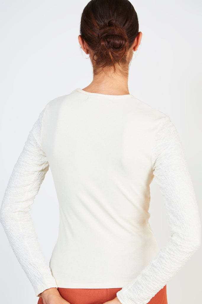 Ivory textured ribbed contrast peek front top_2