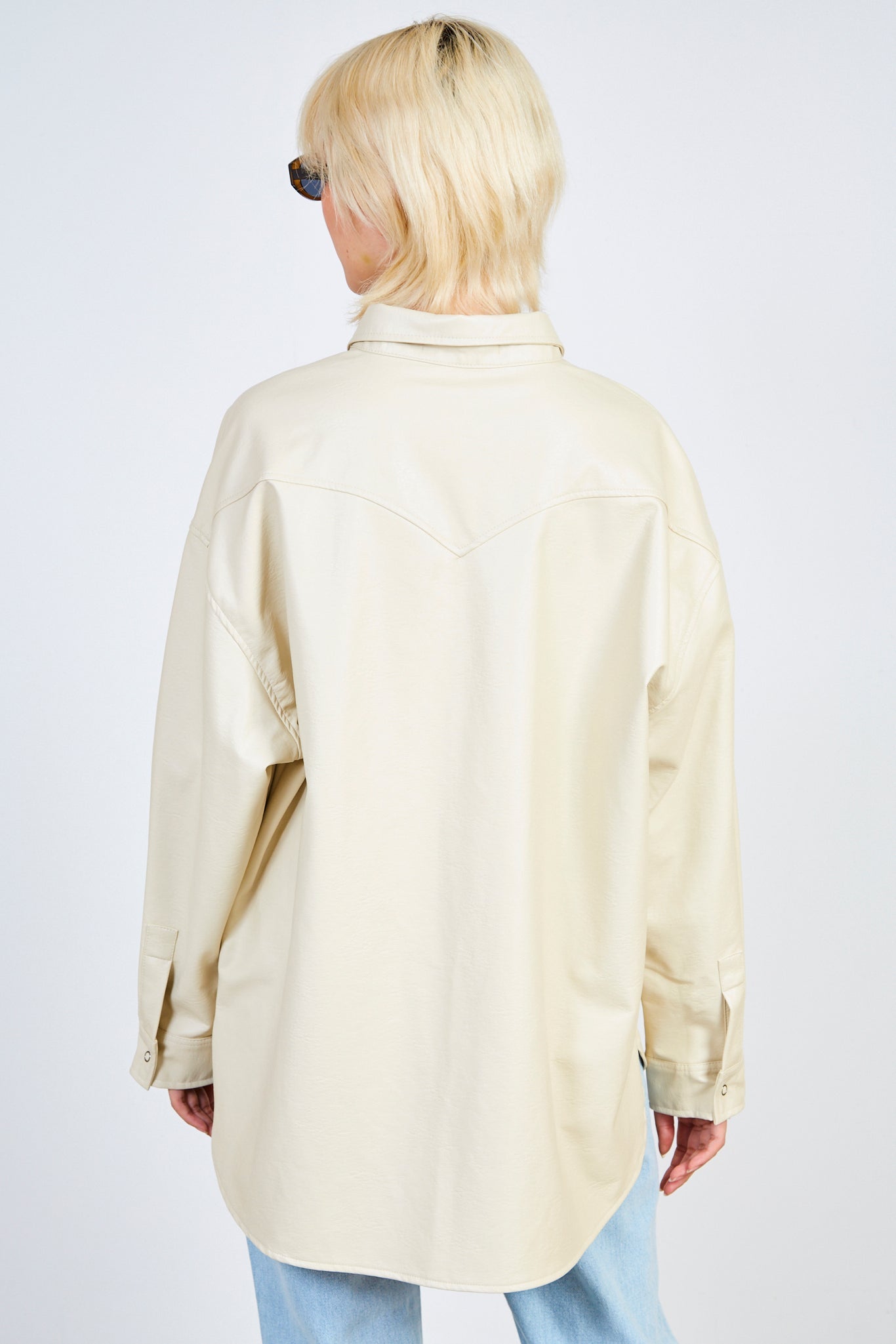 Ivory vegan leather oversized shirt jacket_2