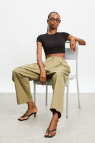 Khaki multipleat trousers_5