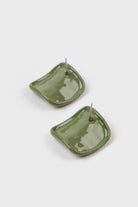 Khaki organic square earrings_2