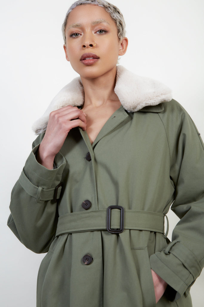 Khaki faux fur collar lined trench coat_3