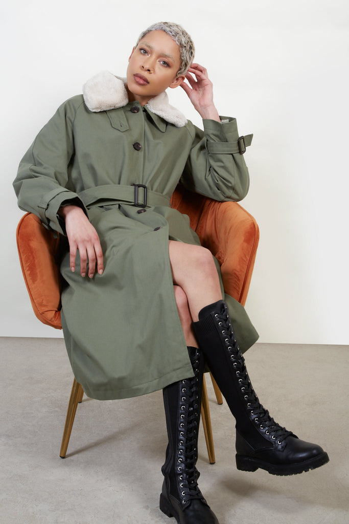 Khaki faux fur collar lined trench coat_5