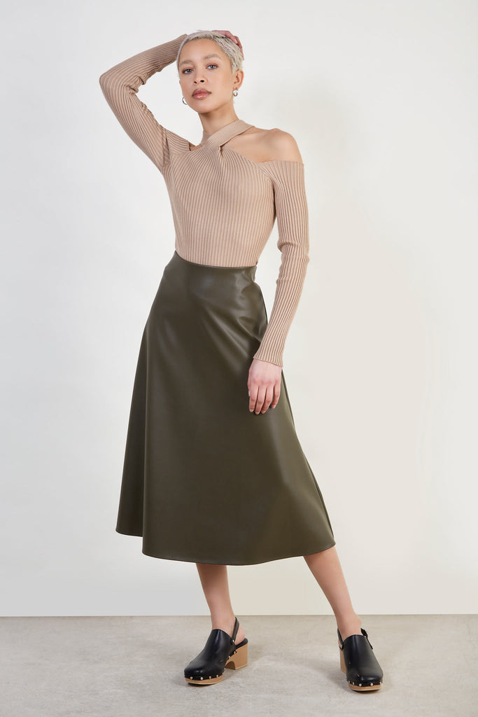 Khaki vegan leather long skirt_2