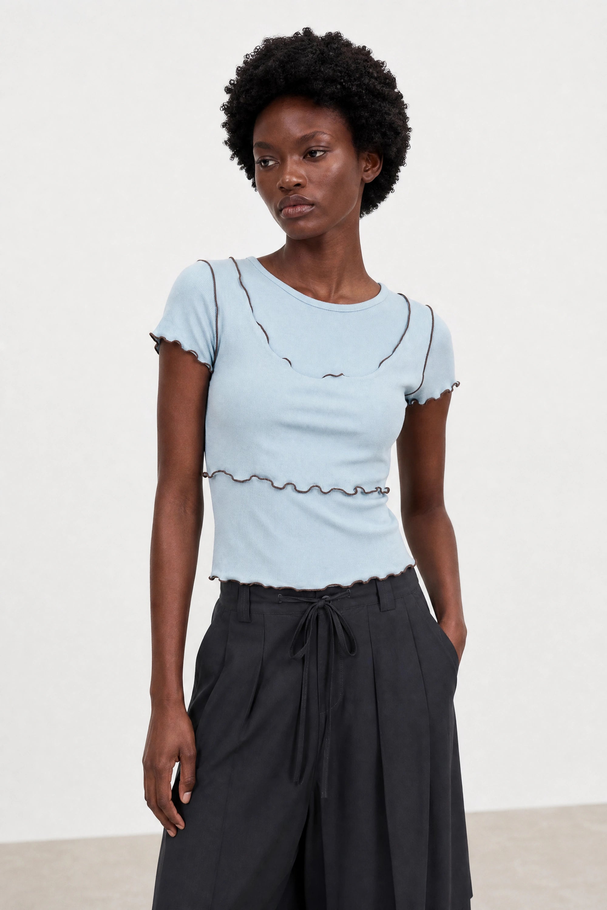 Light blue and black lettuce trim double layer tank tee_1