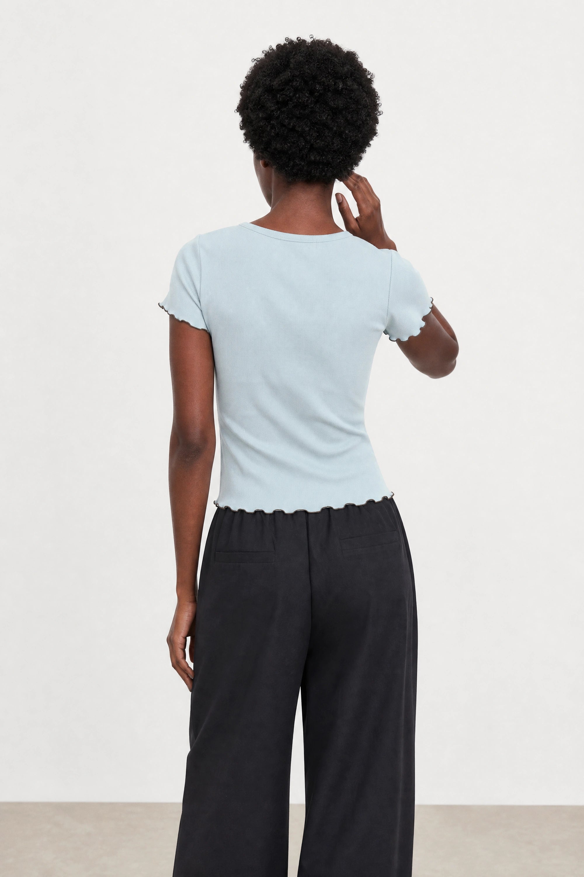 Light blue and black lettuce trim double layer tank tee_2