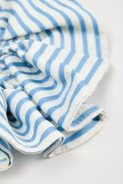 Light blue and ivory textured stripe scrunchie_2