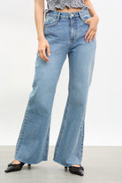 Light blue wide leg frayed hem jeans_1