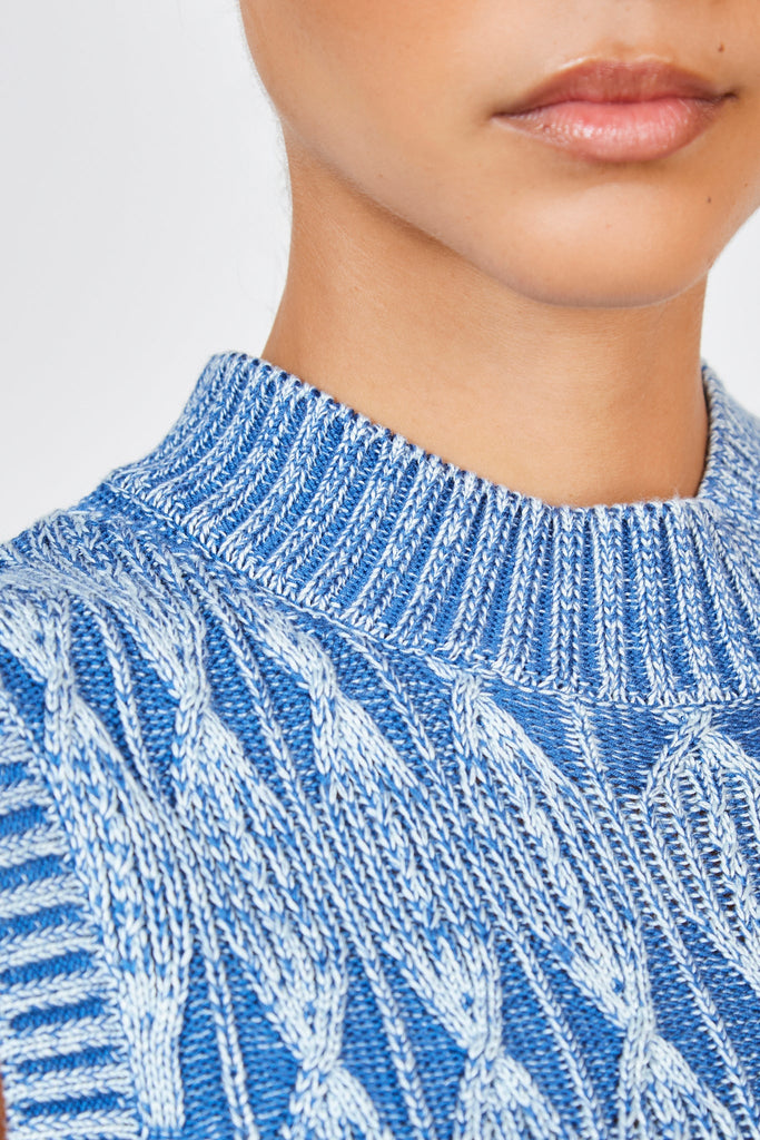Light blue intarsia diamond weave sweater vest_5