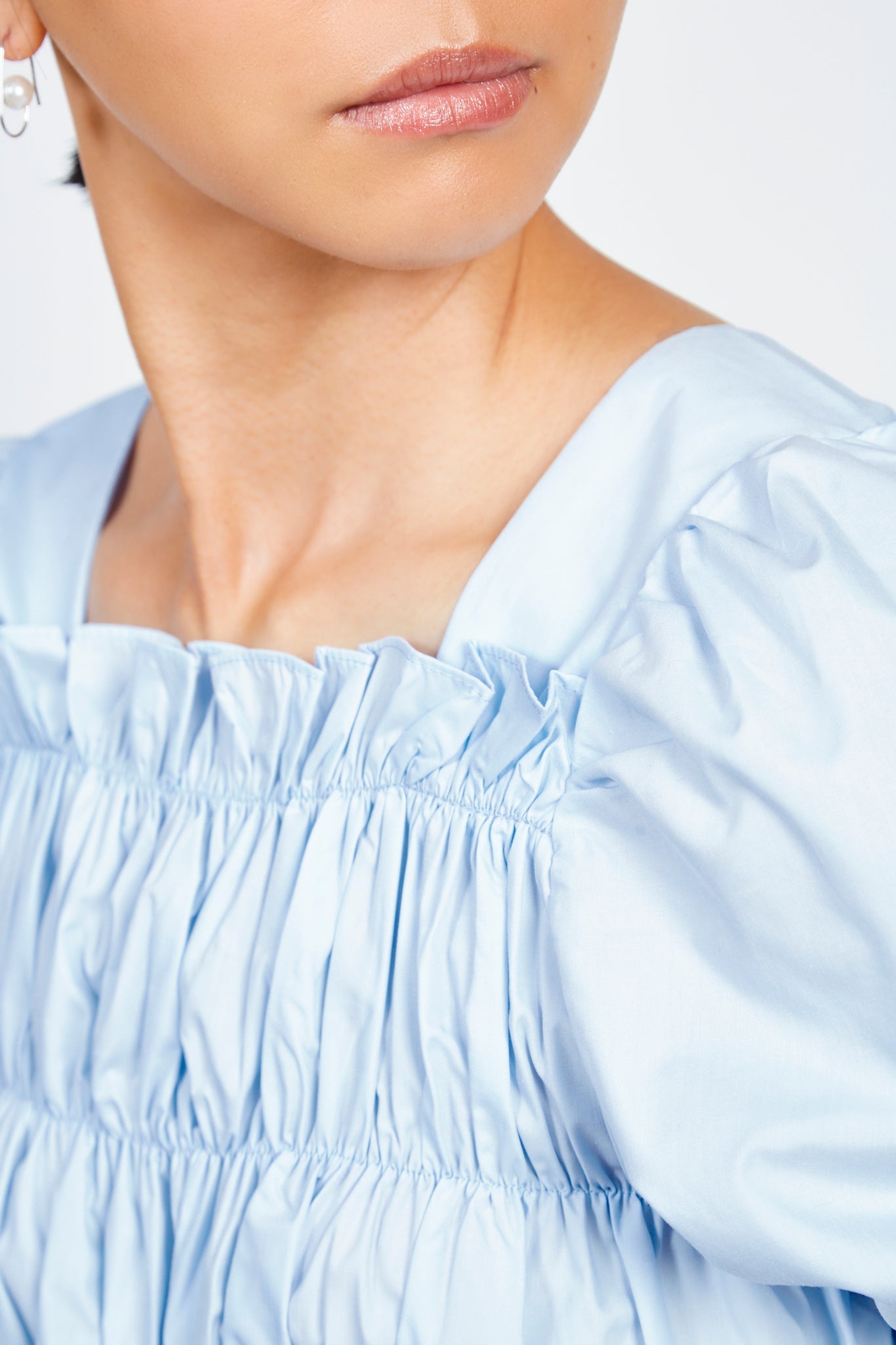 Light blue ruched bodice short sleeve top_4