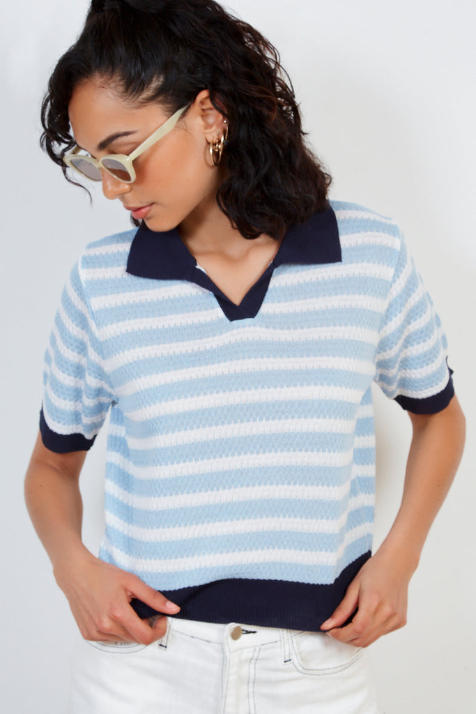 Light blue striped navy collar knit tee_1