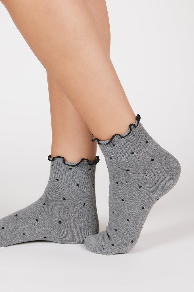 Light grey and black polka dot ruffle trim socks_1