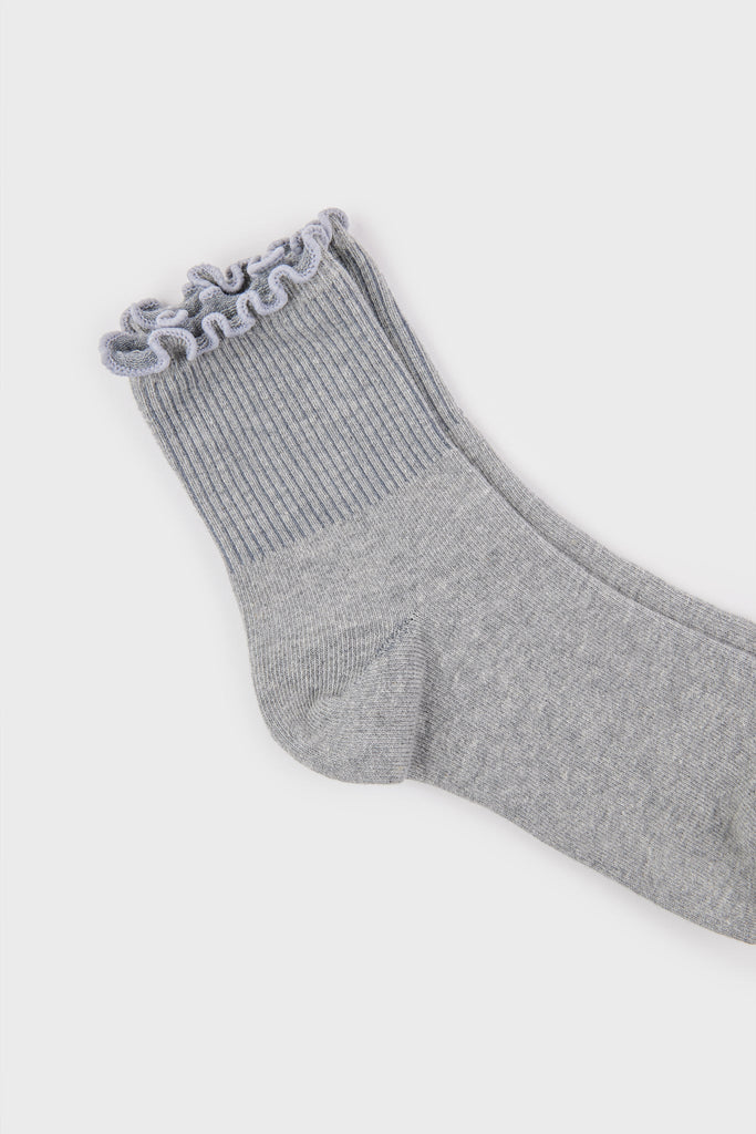 Light grey ruffle trim socks_4