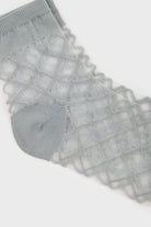 Light grey sheer criss cross socks_3