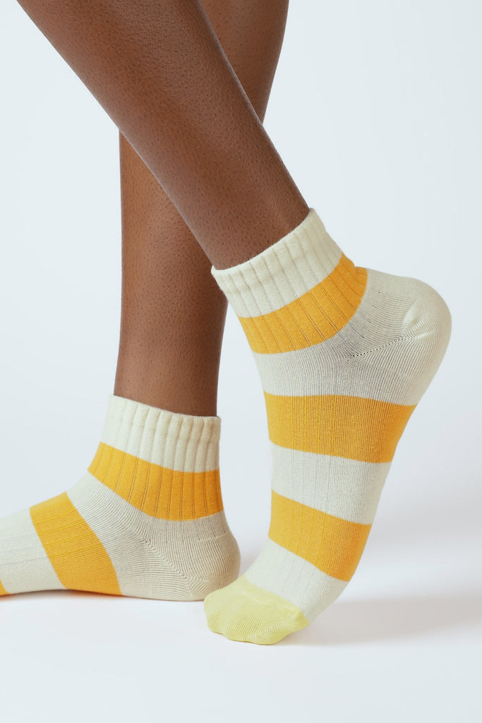 Light orange bright thick stripe socks_1