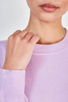 Lilac cashmere blend crew neck jumper_4