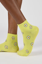 Lime green flower smiley face short socks_2
