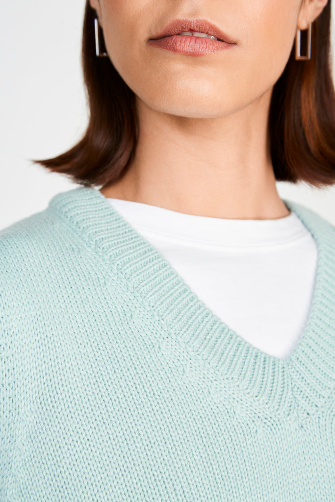 Mint green V neck sweater vest_4