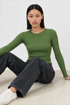 Green ruffle trim ribbed top_4