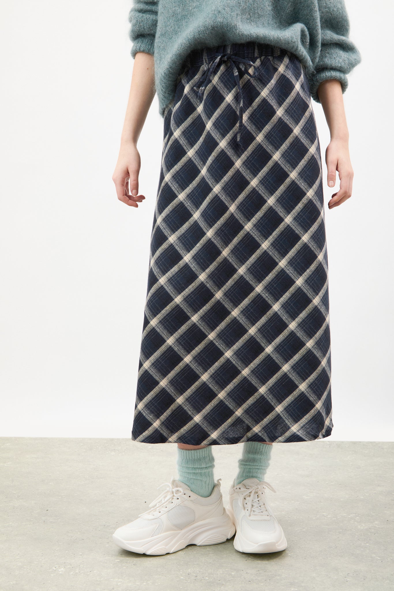 Navy and ivory bias plaid skirt_1