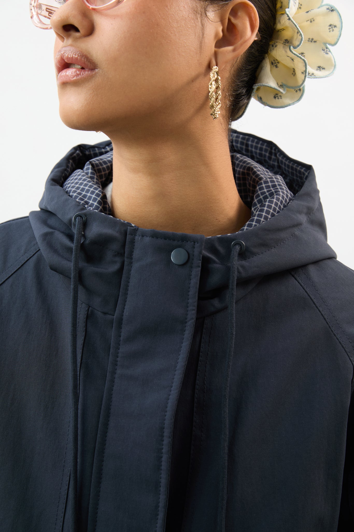 Navy blue checked lining hooded parka_3