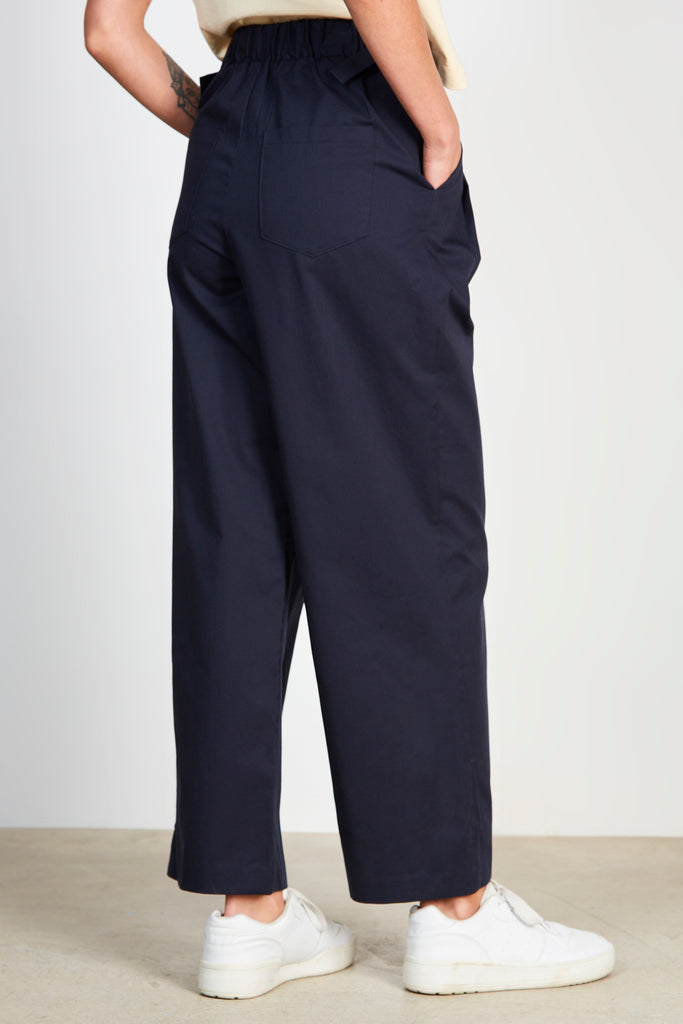Navy blue cotton twill side cinch trousers_2