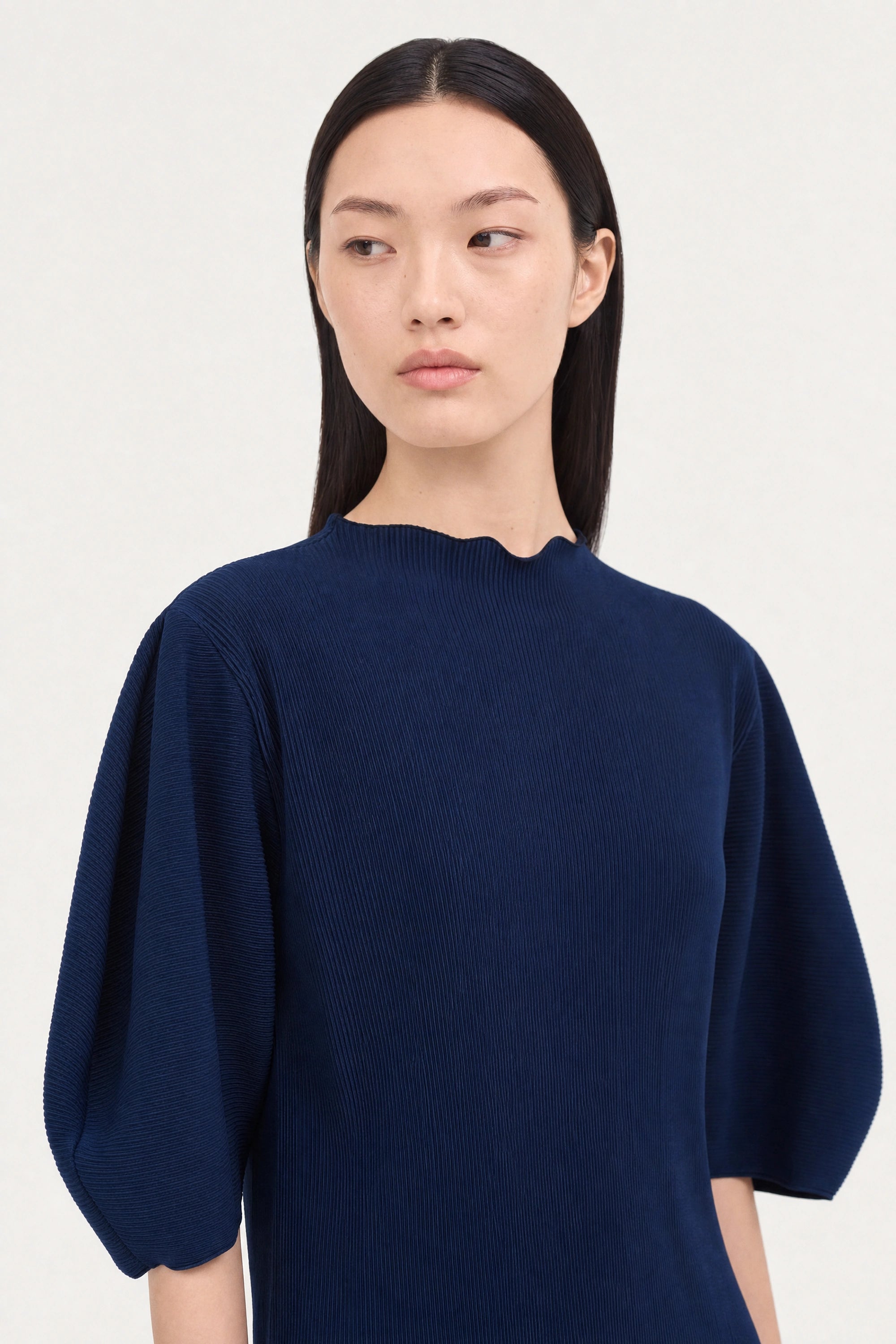 Navy blue ribbed mock neck blouson sleeve top_3