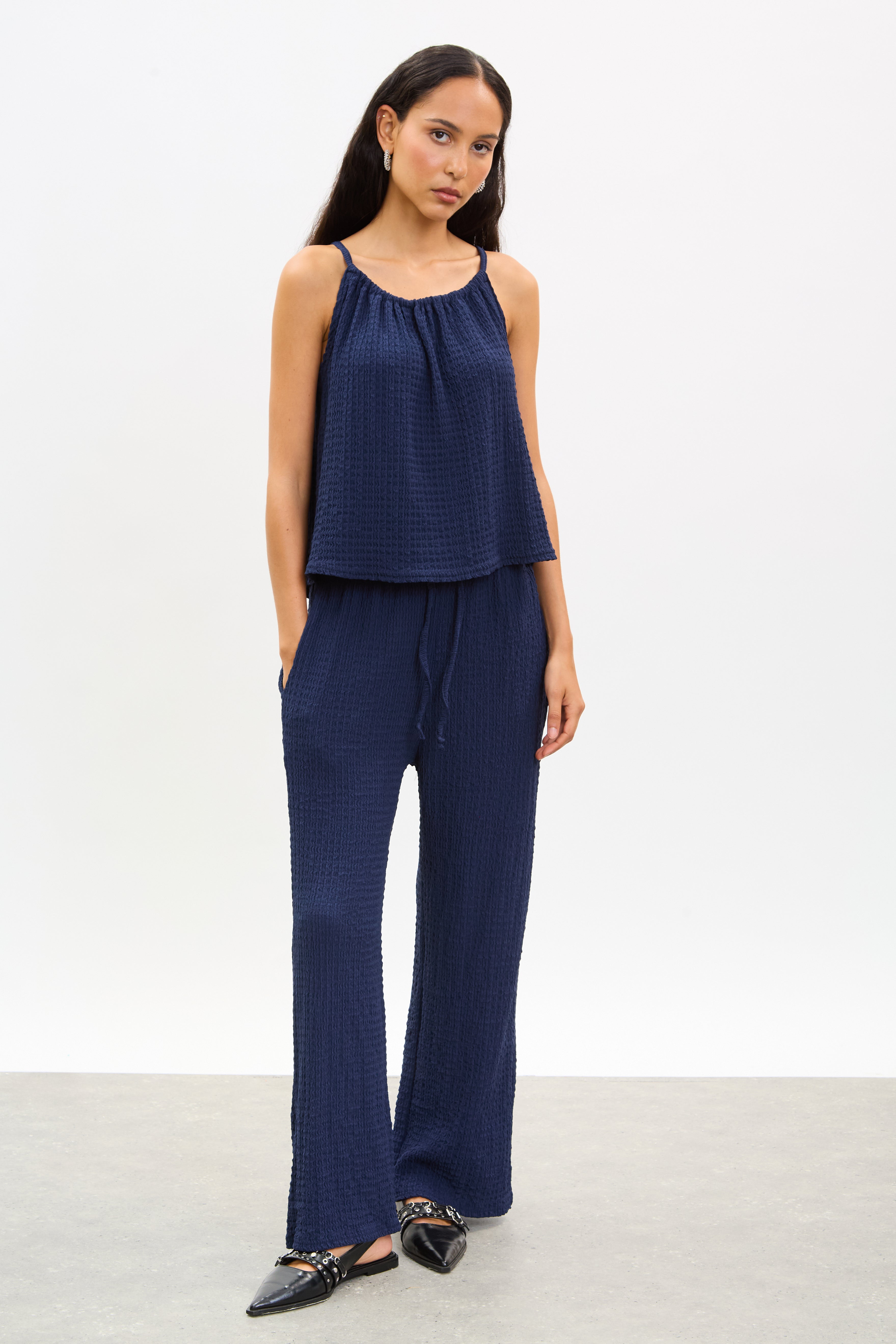 Navy blue textured halter tank top_4