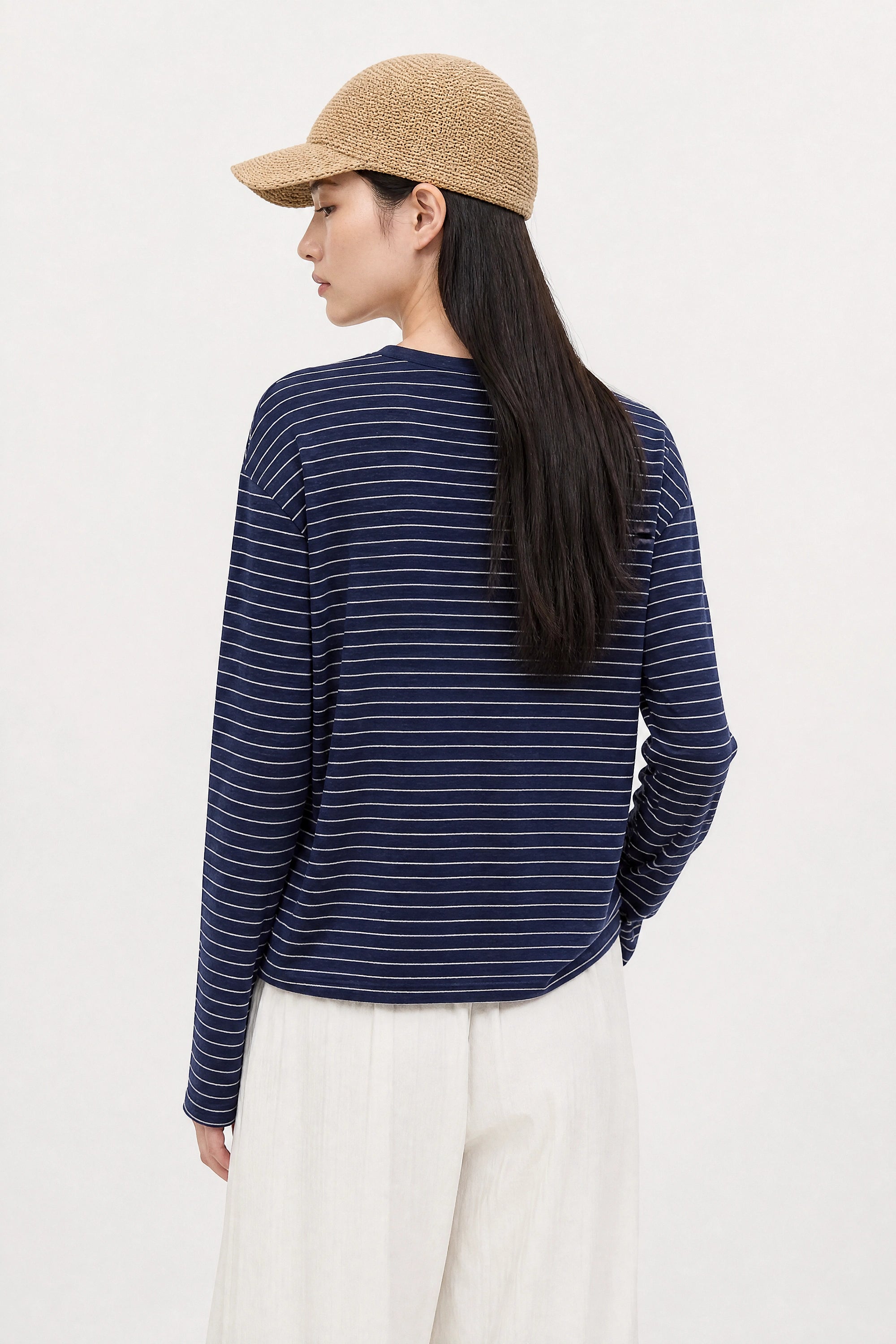 Navy blue and white thin striped linen blend long sleeved tee_2