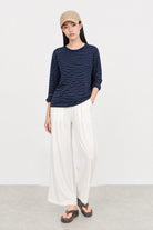 Navy blue and white thin striped linen blend long sleeved tee_4