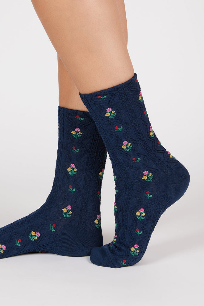 Navy blue floral garden socks_1