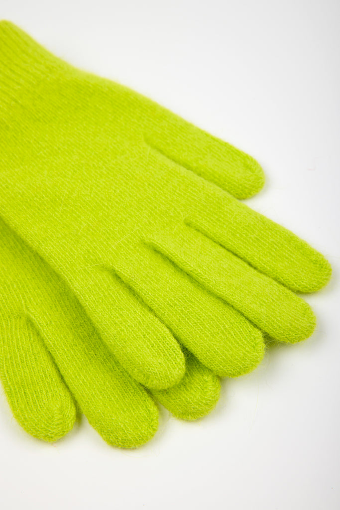 Neon green mohair gloves_4