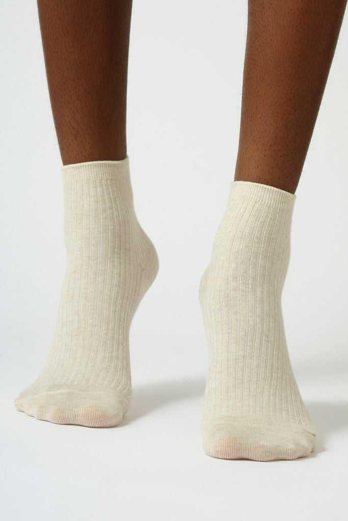 Oatmeal short cotton blend socks_2