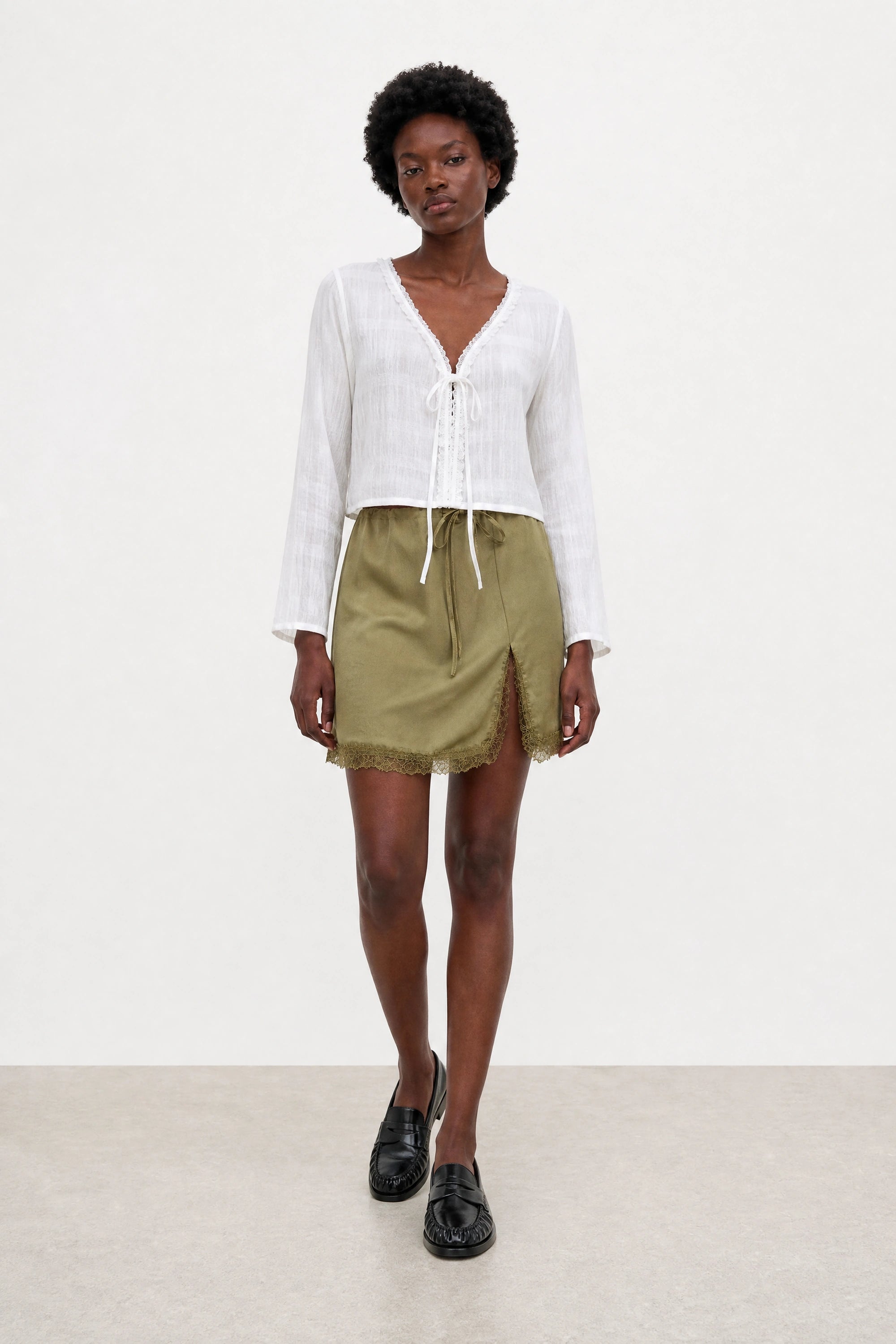 Olive green lace trim mini slip skirt_4