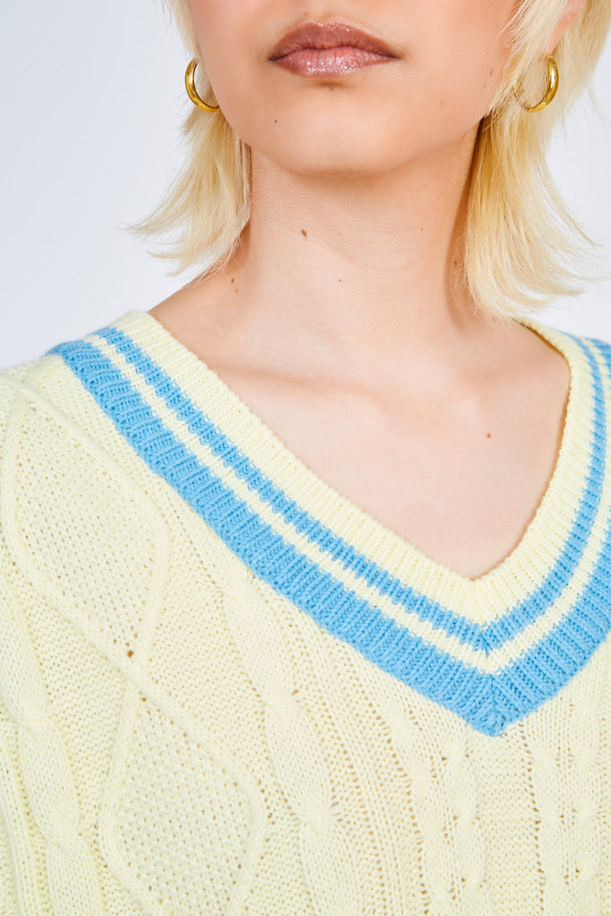 Pale yellow and bright blue varsity trim sweater vest_4