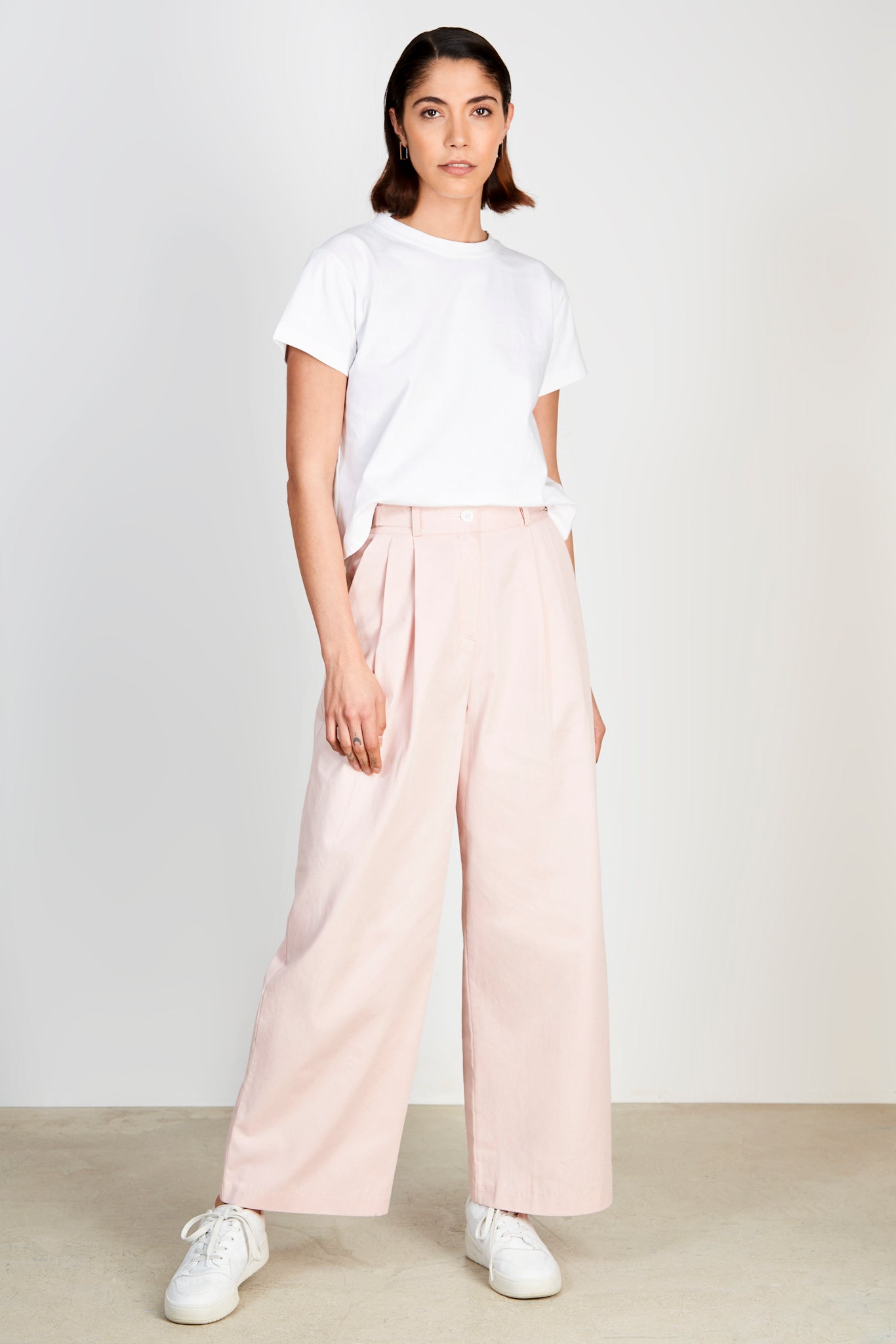 Pale pink cotton twill side cinch trousers_4