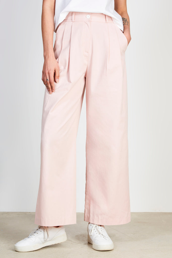 Pale pink cotton twill side cinch trousers_1