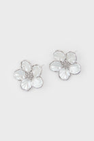 Pearl flower silver trimmed earrings_1