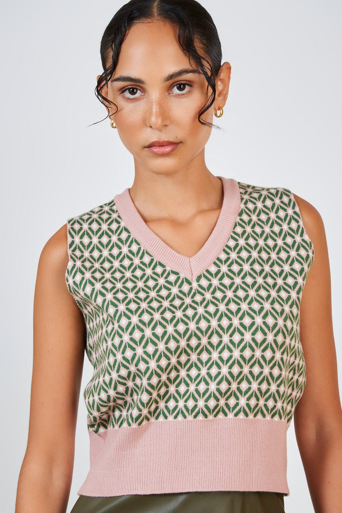 Pink and green geometric sweater vest_2