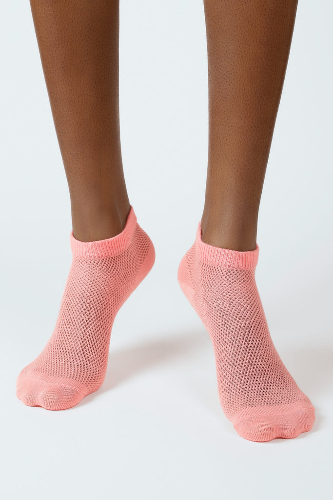 Pink mesh ankle socks_2