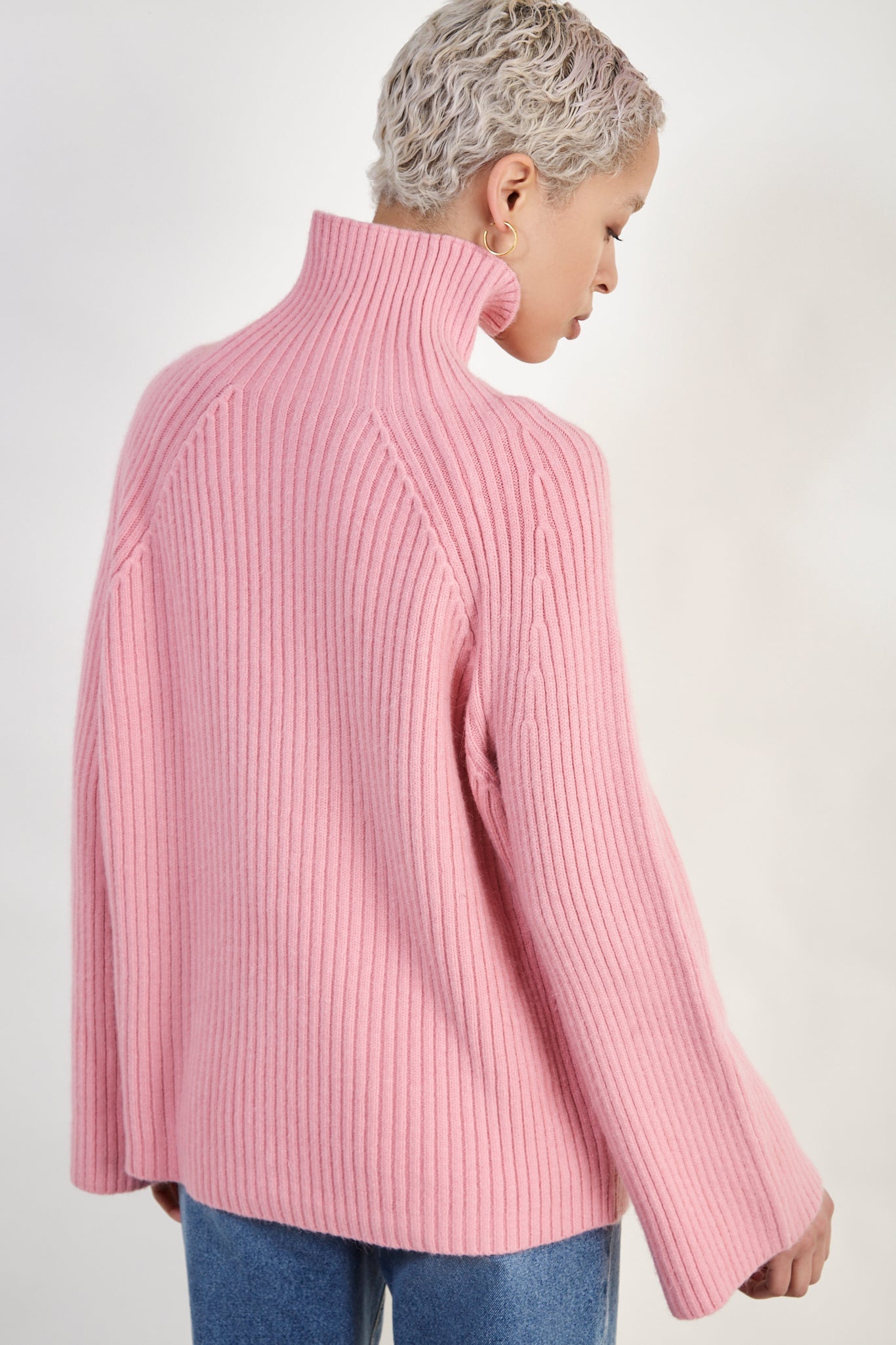 Pink shaped thick rib turtleneck jumper